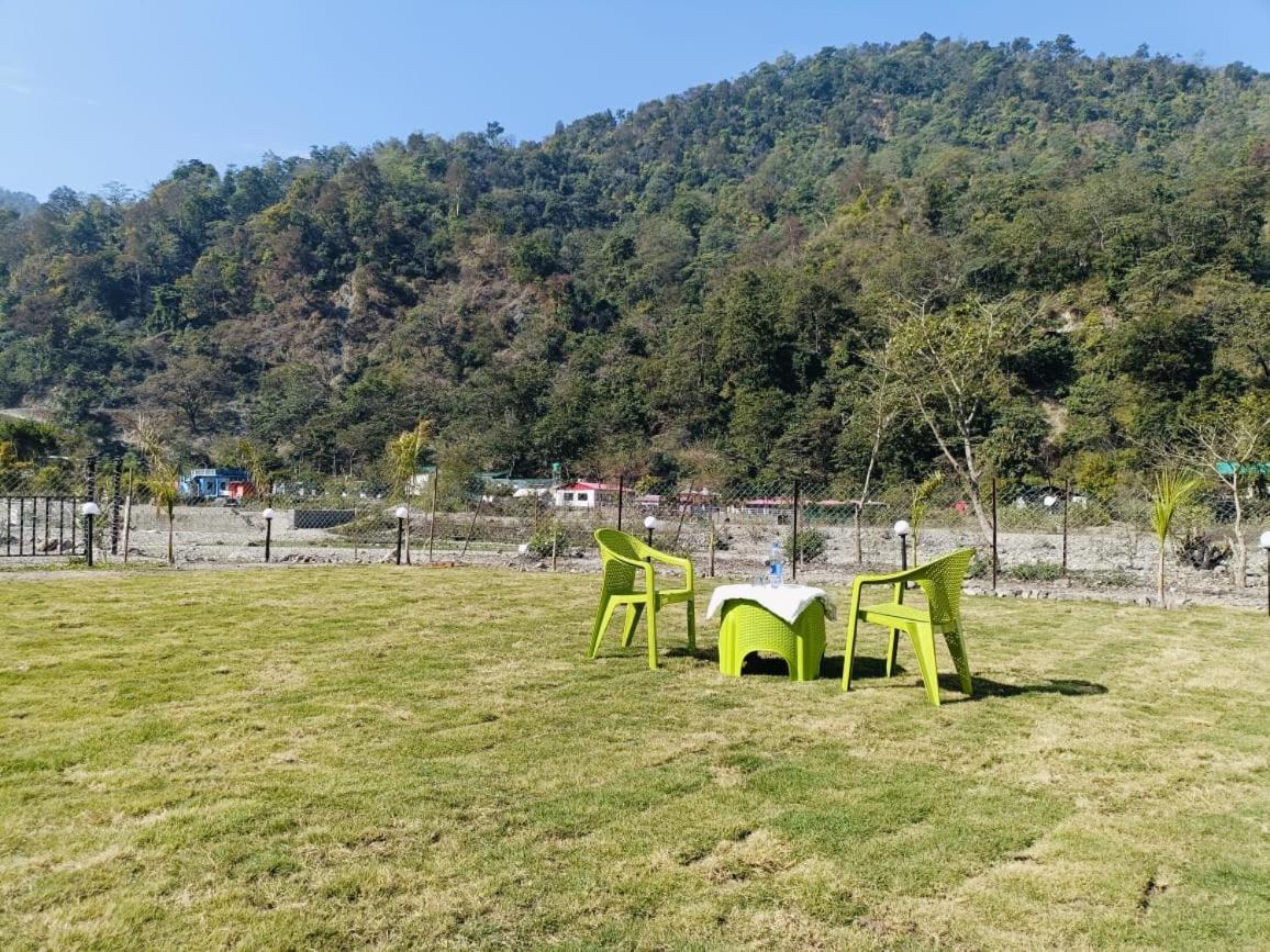 The Waterfront Resort Rishīkesh 외부 사진
